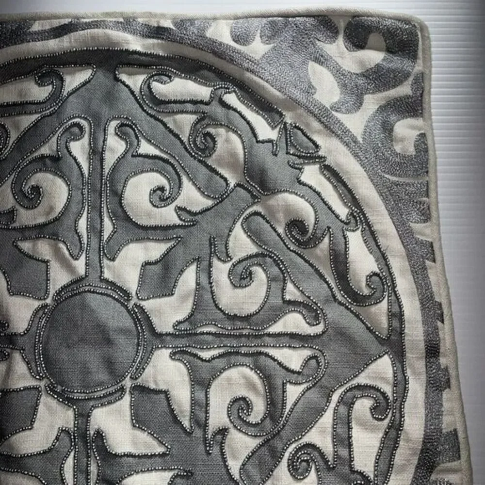 Z Gallerie Cream/Ivory Beaded Embroidery For‎ Throw Pillow 18